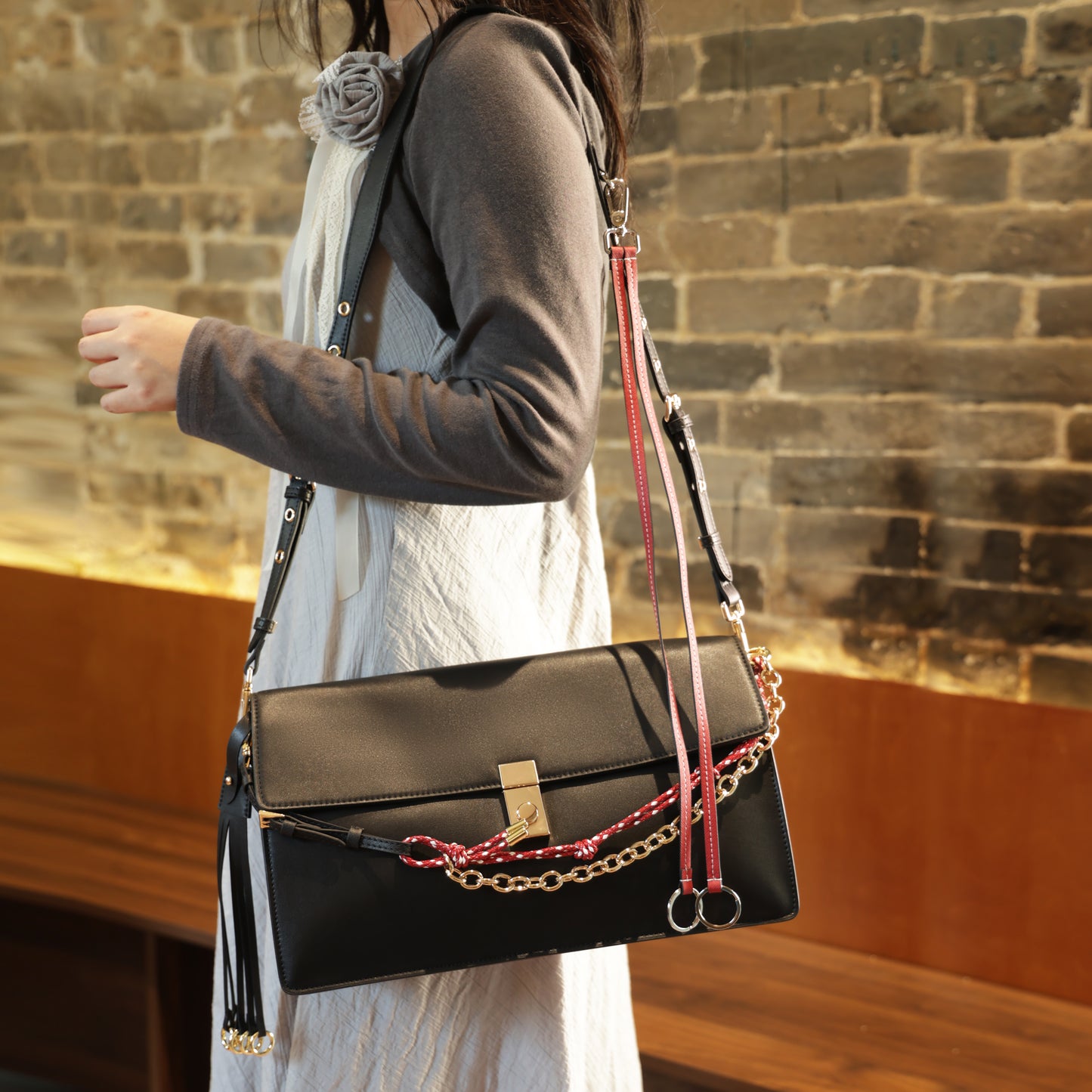 Timeless Elegance Vintage Soft Leather Messenger Bag | Shoulder Bag