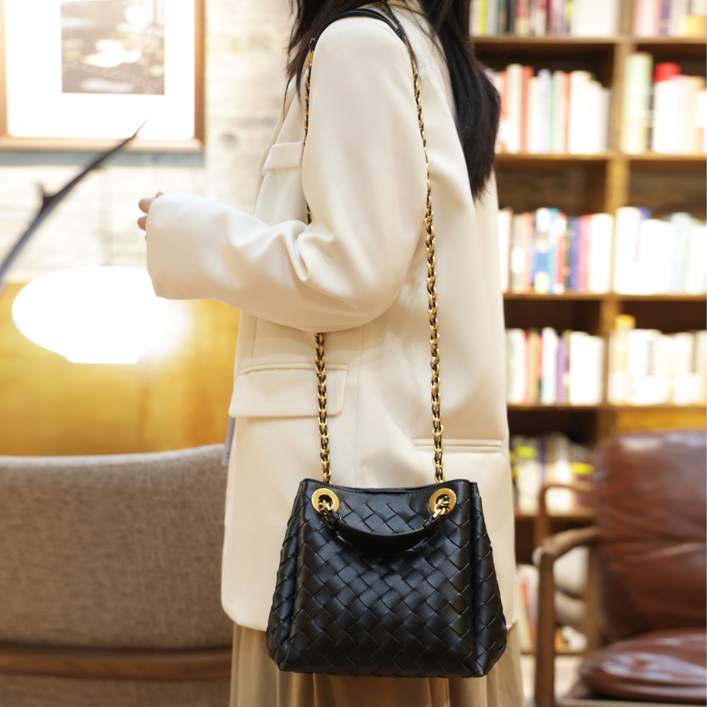 Modern Grace Chain Bag | Classic Black Woven Calfskin Handbag&Shoulder